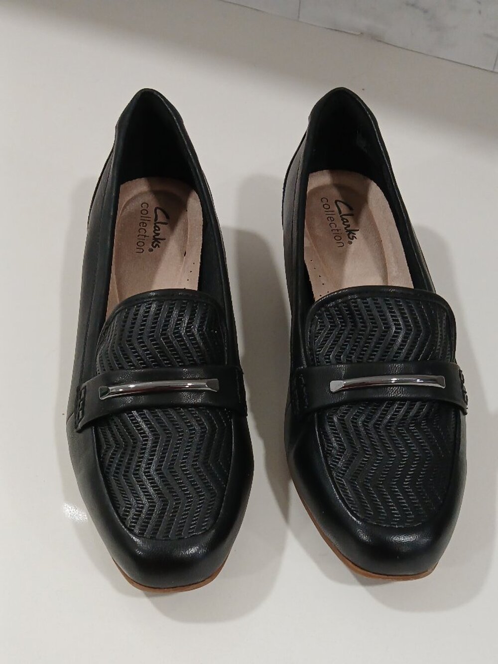 Clarks Collection, Juliet Aster Black Leather, Size Wide 8.5, Black , Not Worn